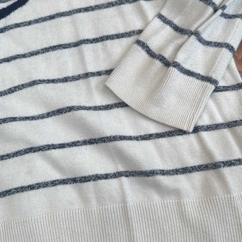 Nautica Anchor Sweater - Picture 4 of 11